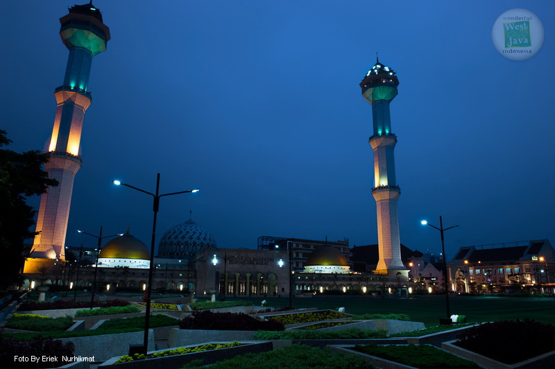 <p>masjid Raya <a Href=\